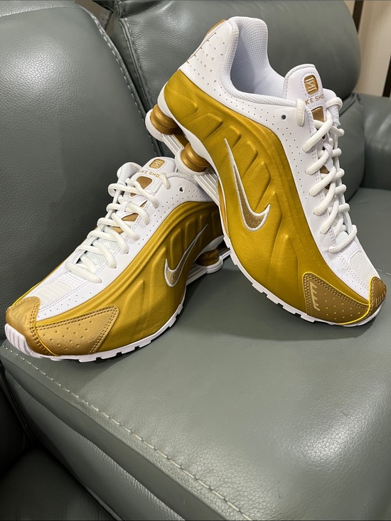 Nike Other - Nike Shox R4 White and Gold Athletic Shox Sneakers
